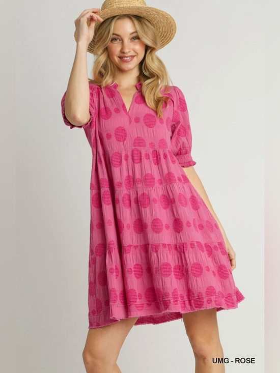 Umgee Dresses & Skirts - BNWT Rose Umgee Swiss Dot Jacquard tiered mini Dress w/ Smock Puff Sleeves